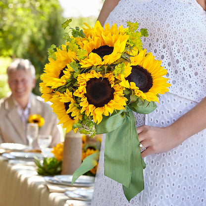 Free Spirit Bouquet –  One Of A Kind Designs, Bakersfield CA